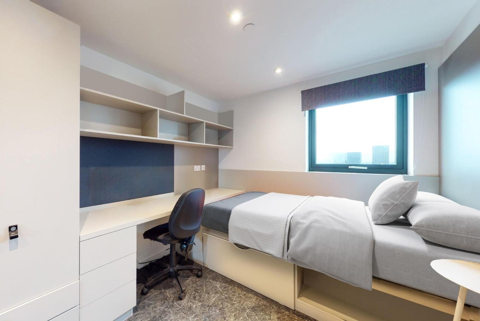 For Student Only Private Bedrooms With Shared Kitchen, Studios And 2 Bed Apartments At Canvas Manchester Exterior photo